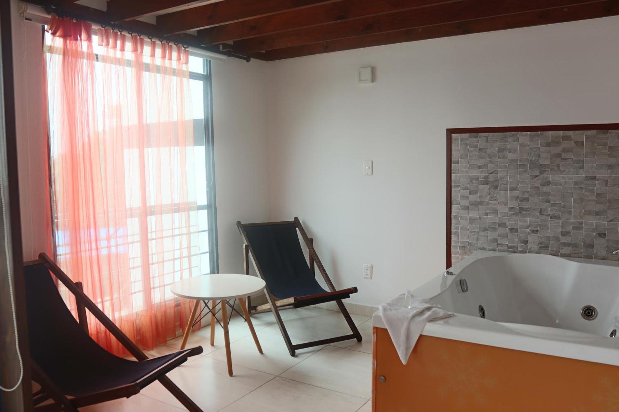 Hotel Syvanna Wellness And Spa Cerritos Luaran gambar