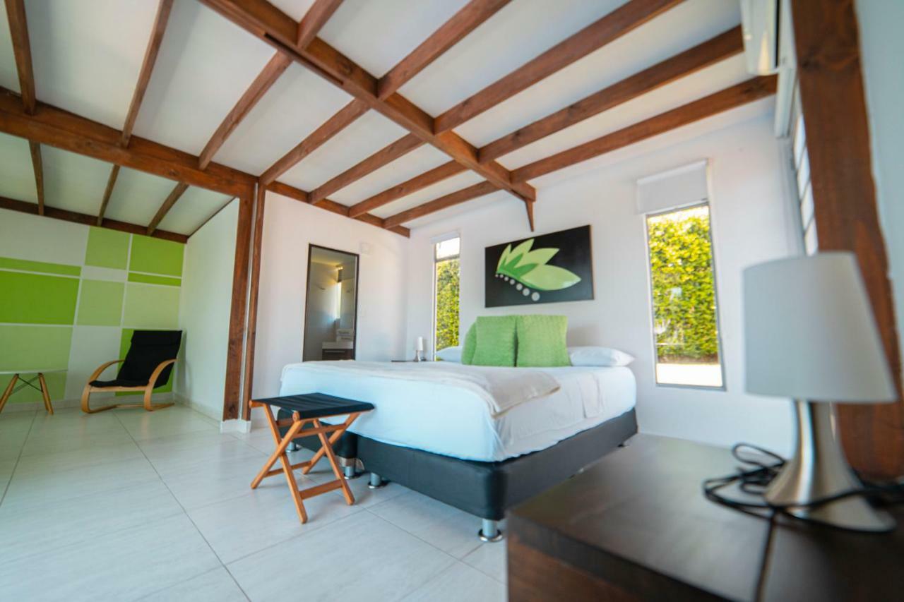 Hotel Syvanna Wellness And Spa Cerritos Luaran gambar