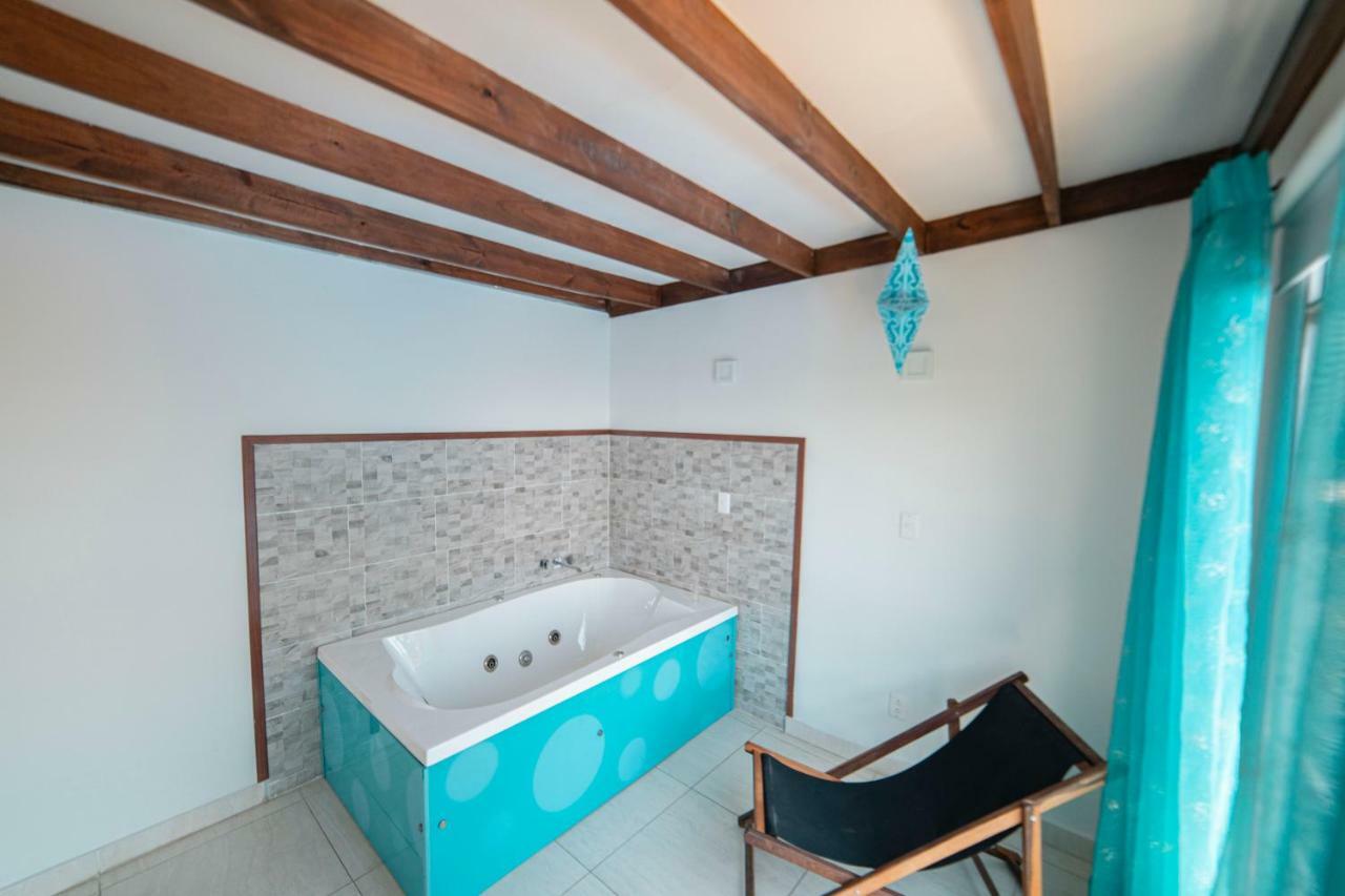 Hotel Syvanna Wellness And Spa Cerritos Luaran gambar
