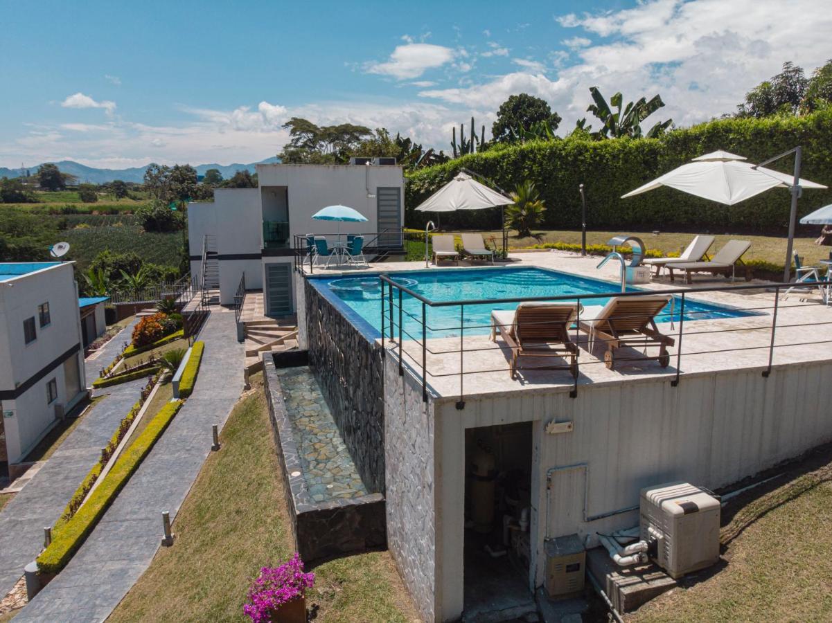 Hotel Syvanna Wellness And Spa Cerritos Luaran gambar