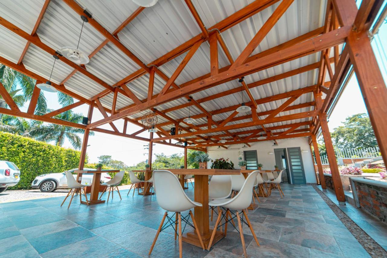 Hotel Syvanna Wellness And Spa Cerritos Luaran gambar